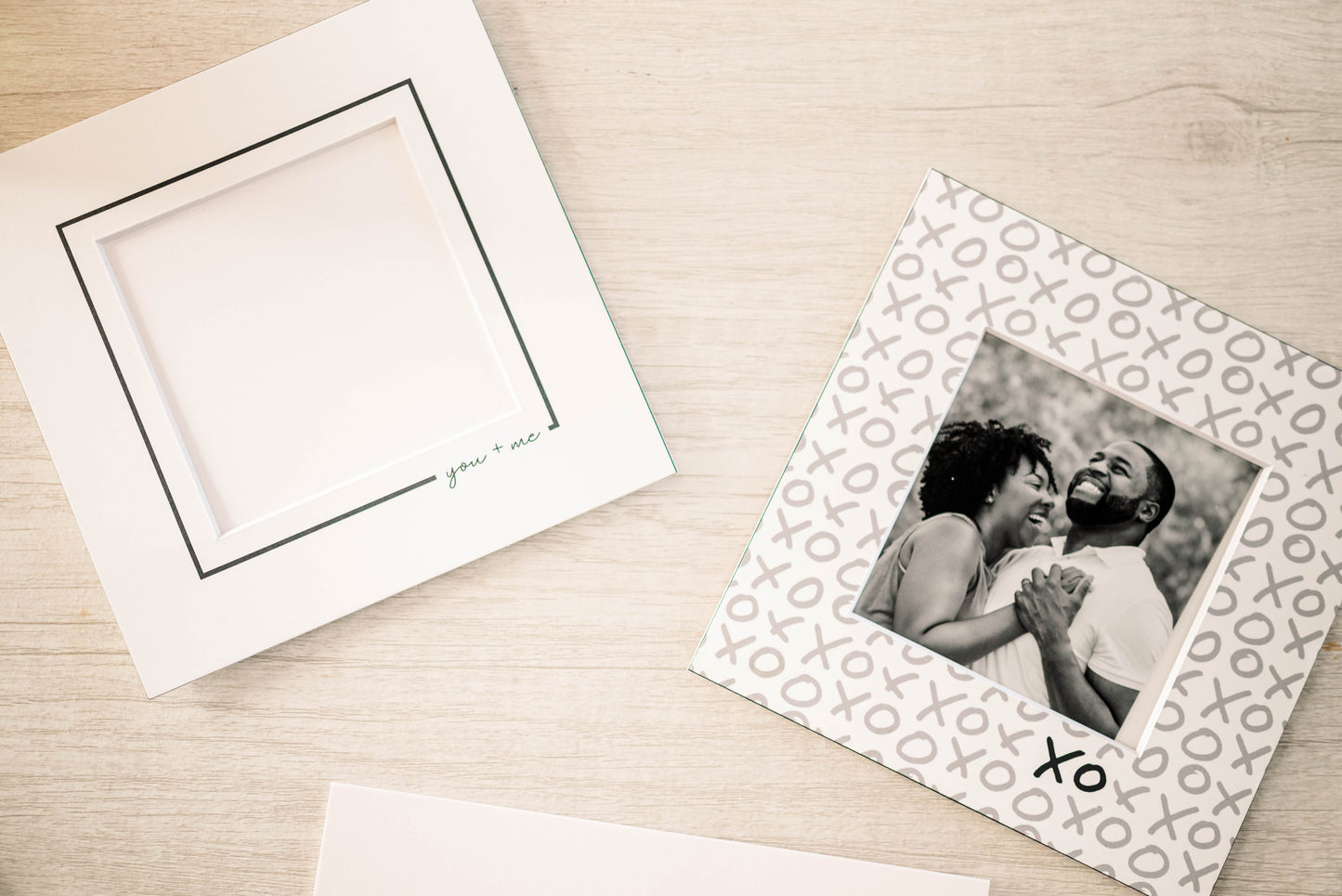 XO, Valentine's Day Keepsake Photo Mat Greeting Card