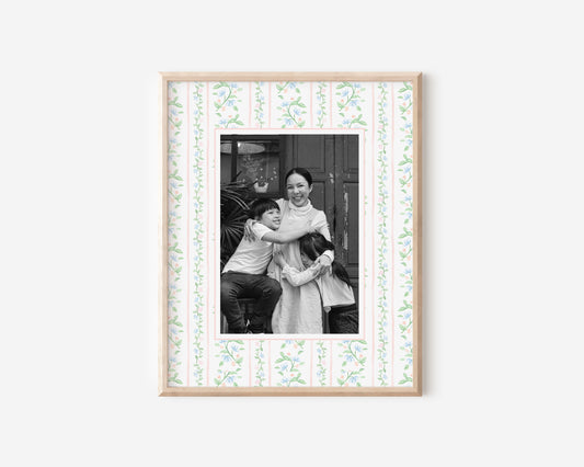 Feminine Floral Photo Mat