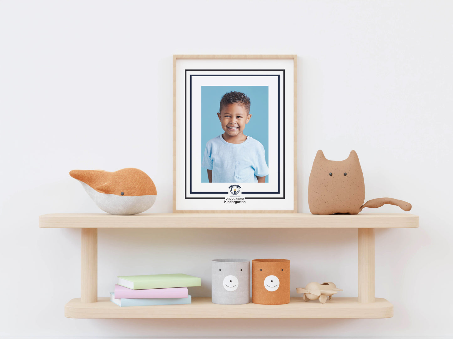 8x10 School Logo Photo Mat