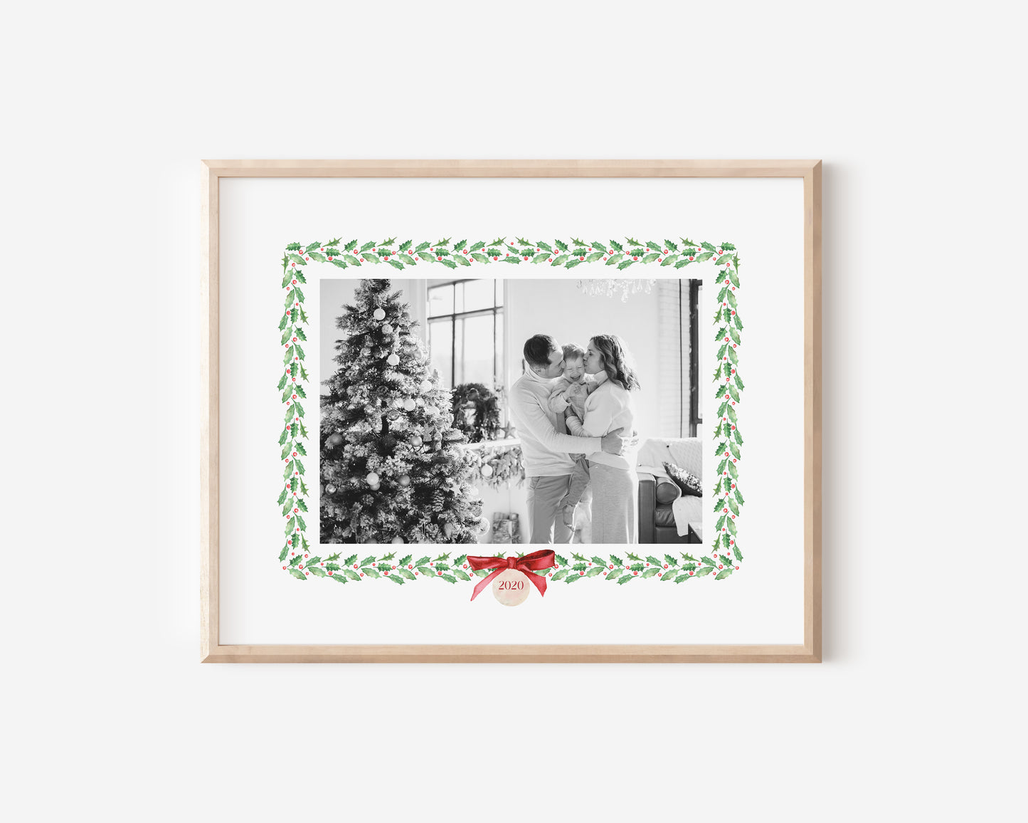 Holly Wreath Keepsake Photo Mat